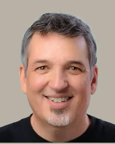 Portrait of Rick Reynolds, CCHT